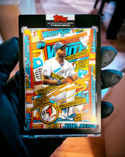 Load image into Gallery viewer, Frank Thomas by Tyson Beck - GOLD AUTOGRAPH - LIMITED TO 15