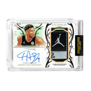GIANNIS ANTETOKOUNMPO X TYSON BECK - TIER 1 - GAME WORN PATCH AUTO *RANDOMIZED CARD*